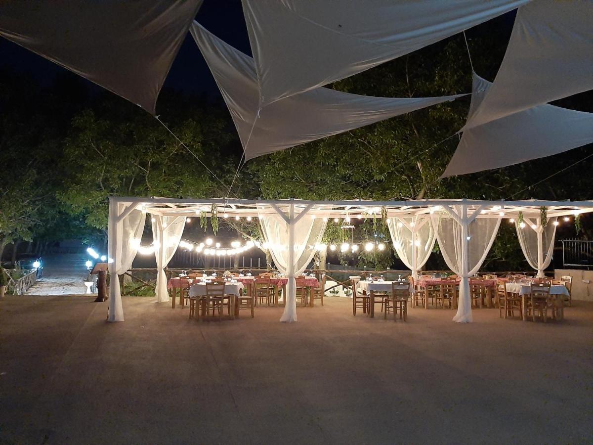 Donna Rosita Hotel San Felice a Cancello ภายนอก รูปภาพ