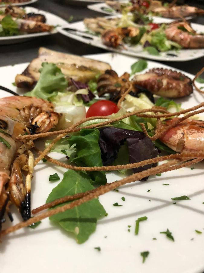 Donna Rosita Hotel San Felice a Cancello ภายนอก รูปภาพ