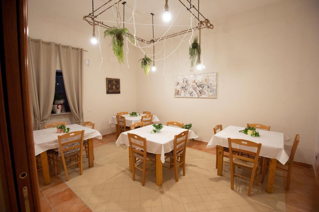 Donna Rosita Hotel San Felice a Cancello ภายนอก รูปภาพ