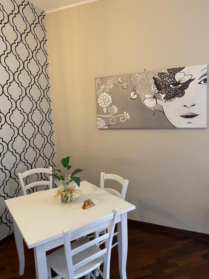 Donna Rosita Hotel San Felice a Cancello ภายนอก รูปภาพ